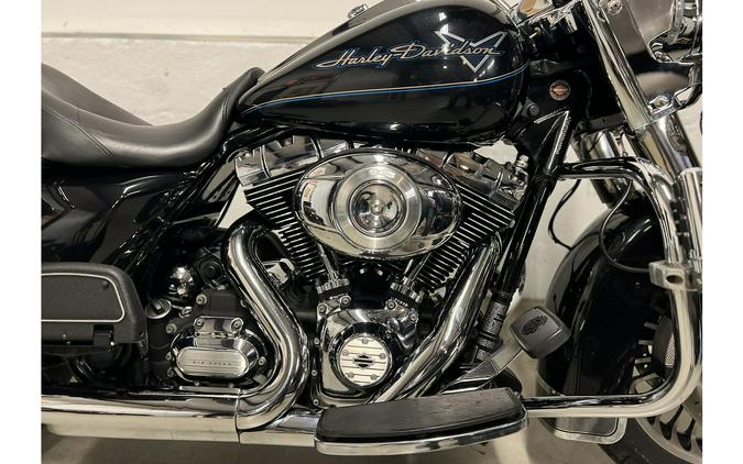 2013 Harley-Davidson® FLHR