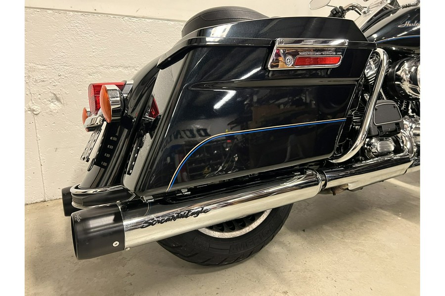 2013 Harley-Davidson® FLHR