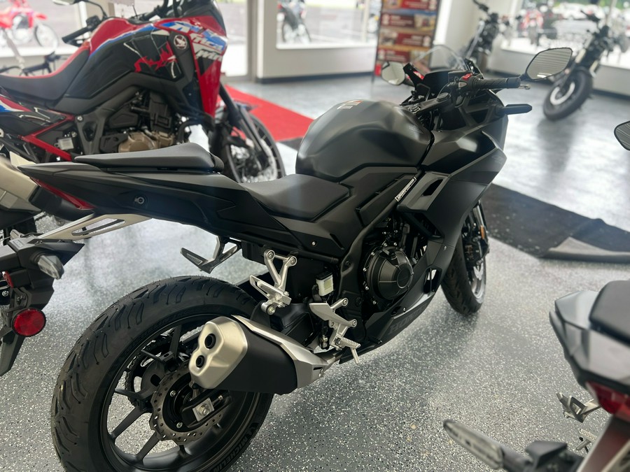 2024 Honda CBR500R ABS