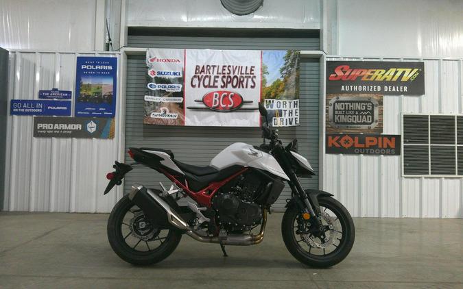 2025 Honda CB750 Hornet Base