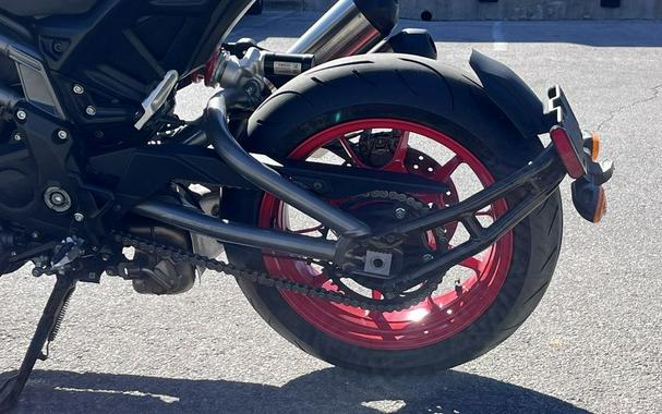 2023 Indian Motorcycle® FTR Sport White Lightning/Indy Red