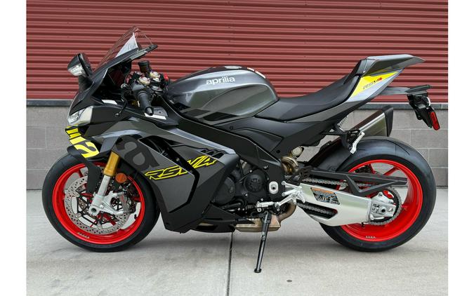 2026 Aprilia RSV4 1100