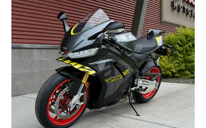 2026 Aprilia RSV4 1100