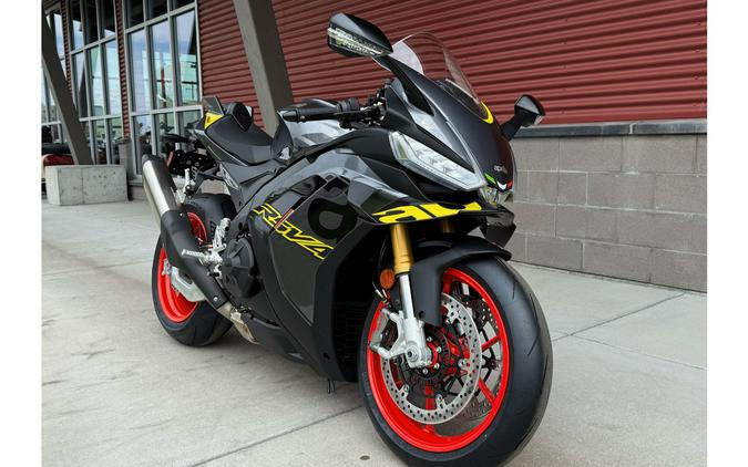 2026 Aprilia RSV4 1100