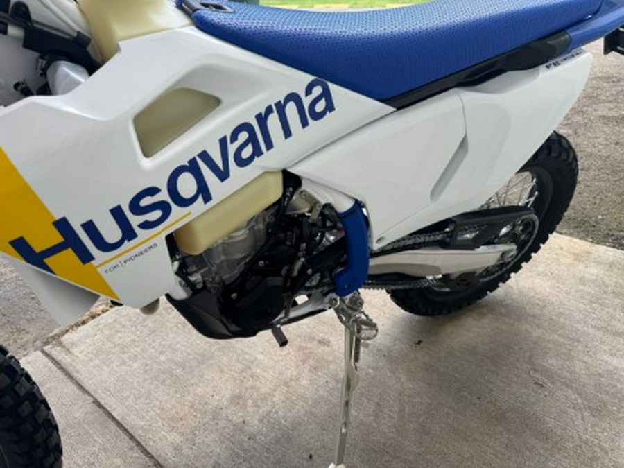 2027 Husqvarna Motorcycles FE 350s
