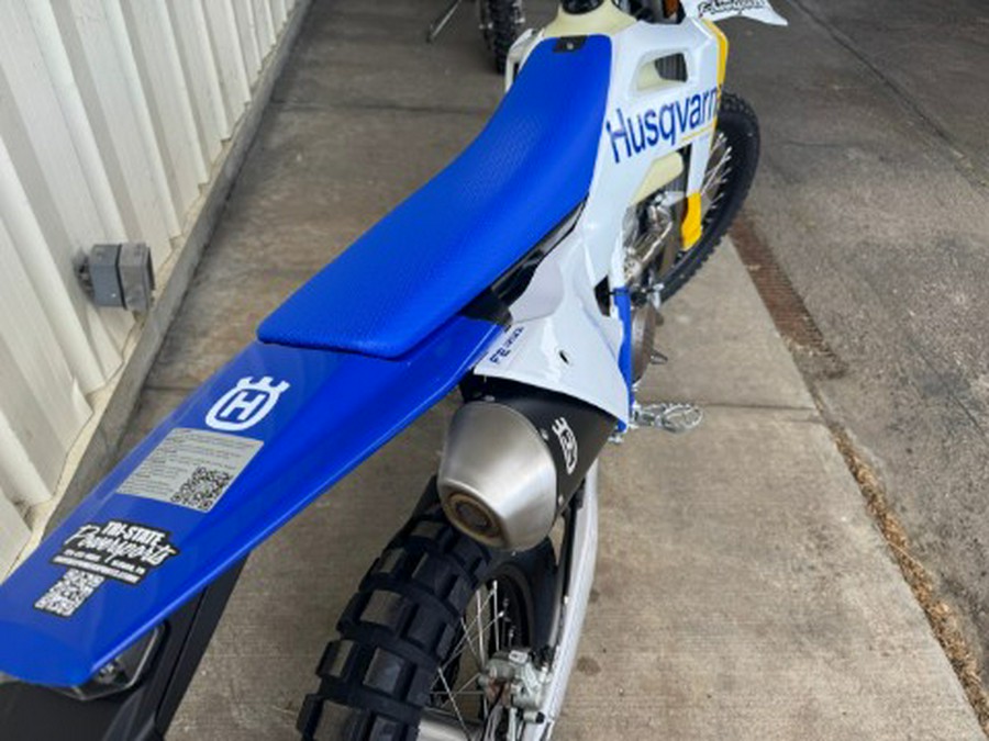 2027 Husqvarna Motorcycles FE 350s