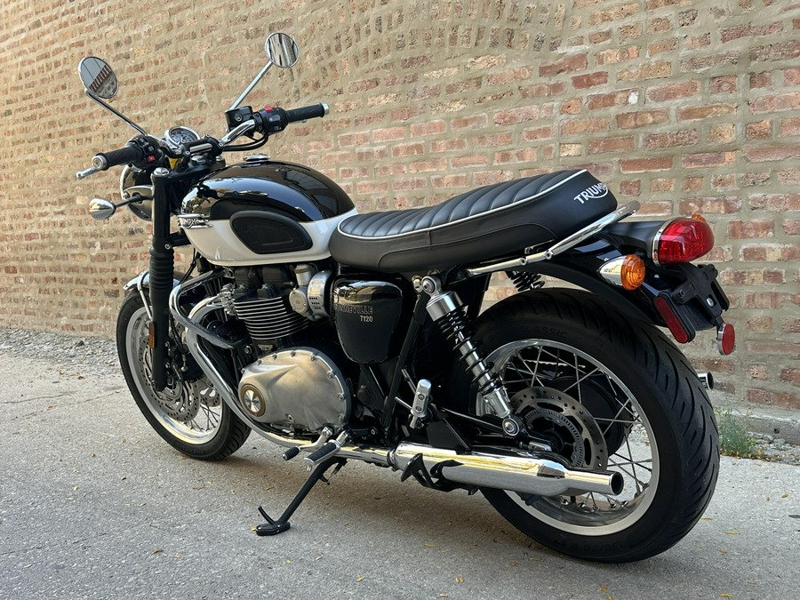 2024 Triumph Bonneville T120