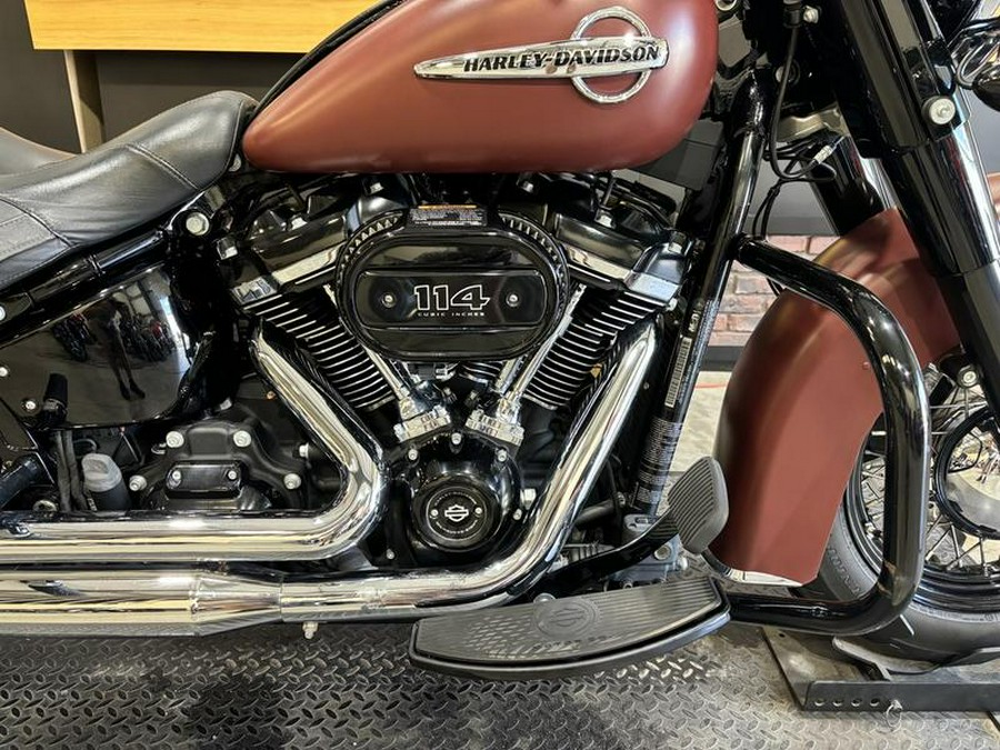 2018 Harley-Davidson® FLHCS - Softail® Heritage Classic 114