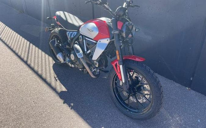 2024 Ducati Scrambler Icon (2G) Red