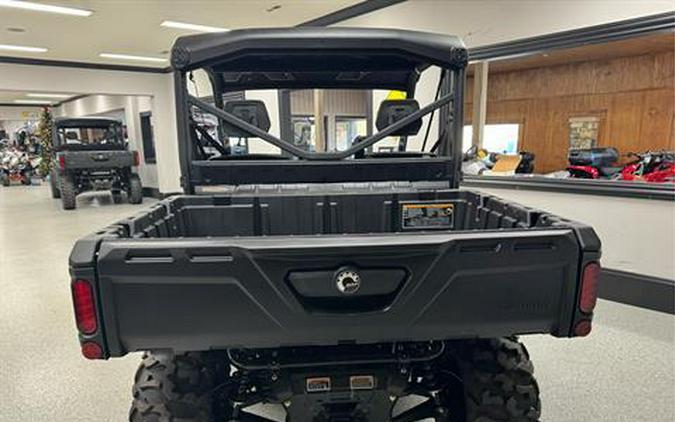 2024 Can-Am Defender XT HD9