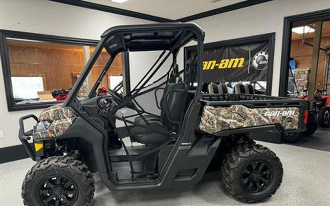 2024 Can-Am Defender XT HD9