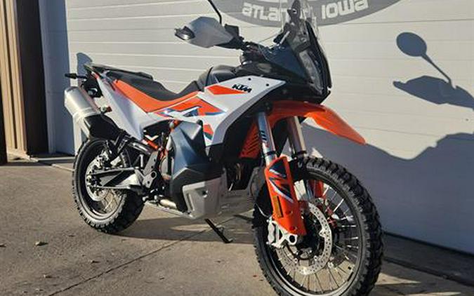 2024 KTM 890 Adventure R