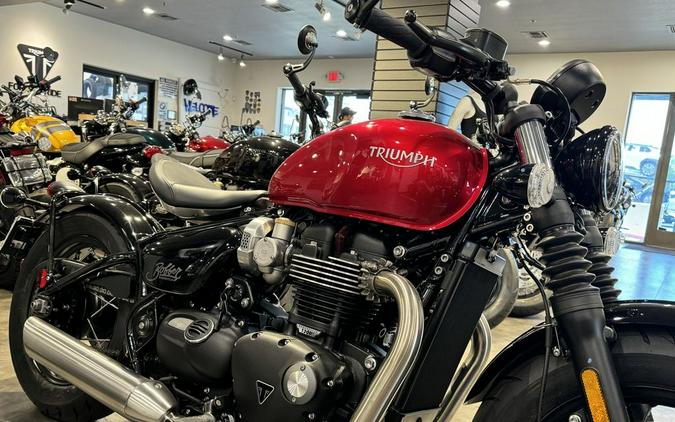 2023 Triumph Bonneville Bobber Red Hopper