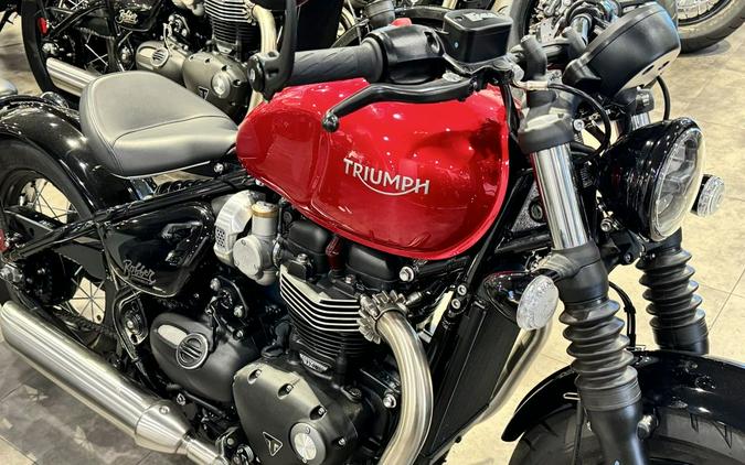 2023 Triumph Bonneville Bobber Red Hopper