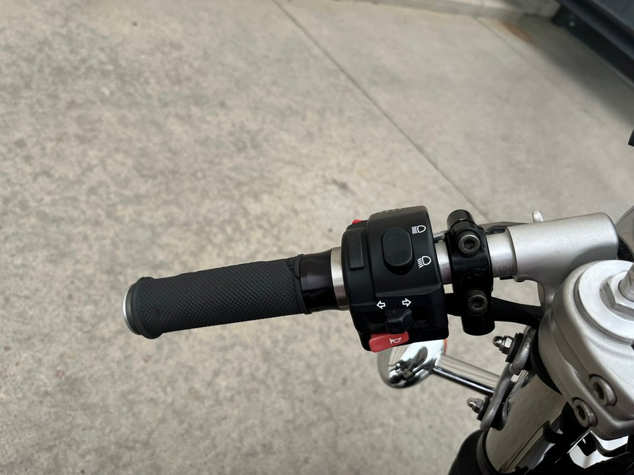 2004 Triumph Thruxton 900