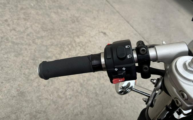 2004 Triumph Thruxton 900