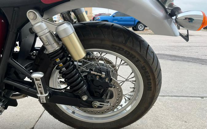 2004 Triumph Thruxton 900