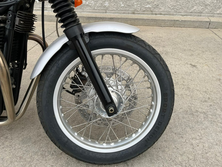 2004 Triumph Thruxton 900