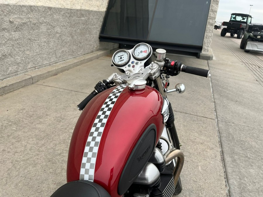 2004 Triumph Thruxton 900