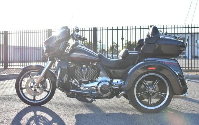 2020 Harley-Davidson CVO Tri Glide