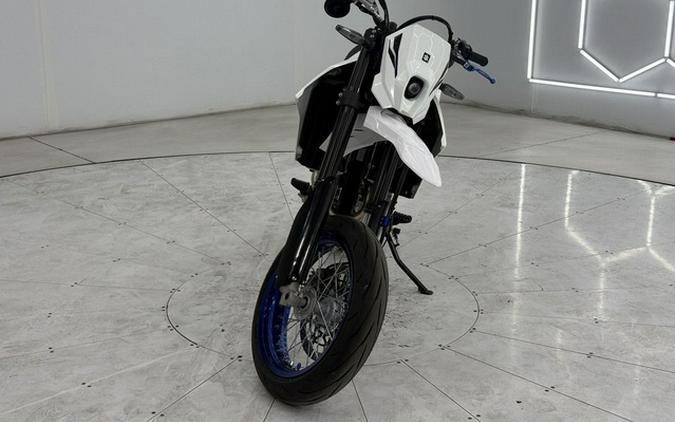 2025 Suzuki DR-Z 4SM