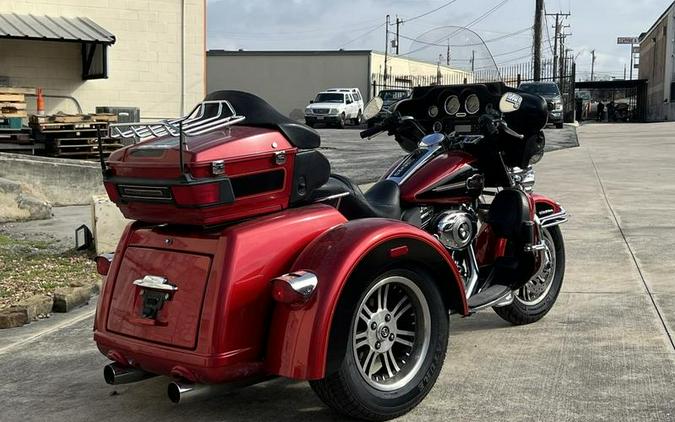 2012 Harley-Davidson® FLHTCUTG - Tri Glide® Ultra Classic®