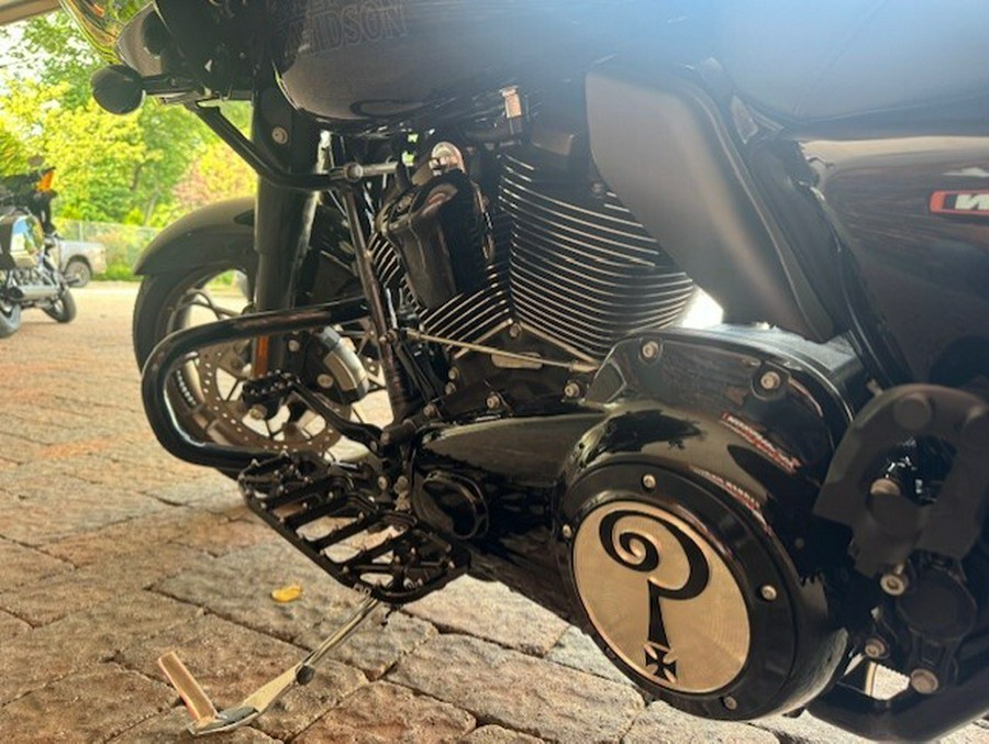 2022 Harley Davidson Road Glide ST FLTRXST