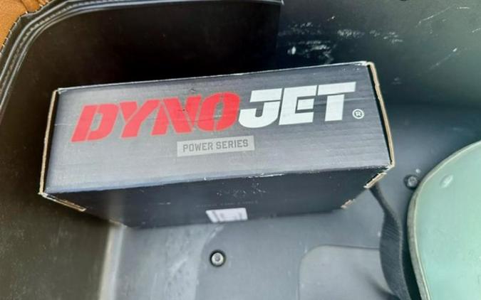 2017 Indian Motorcycle® Roadmaster® Classic Willow Green over Ivory Cream