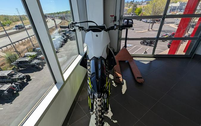 2026 TRIUMPH TF450-X