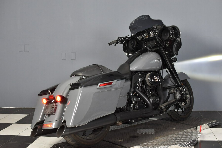 2022 Harley-Davidson Street Glide Special