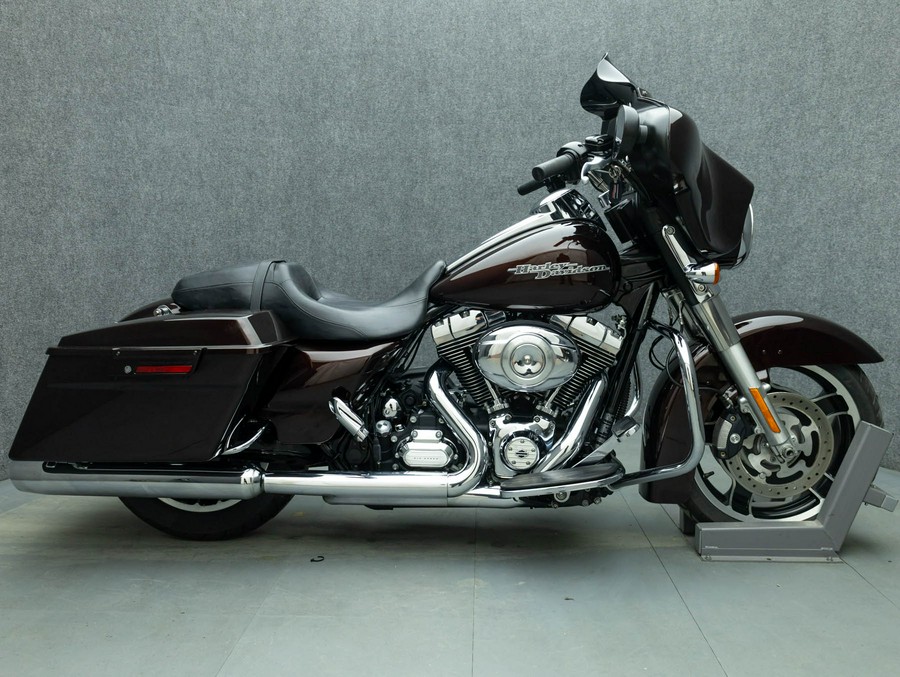 2011 HARLEY DAVIDSON FLHX STREET GLIDE W/ABS