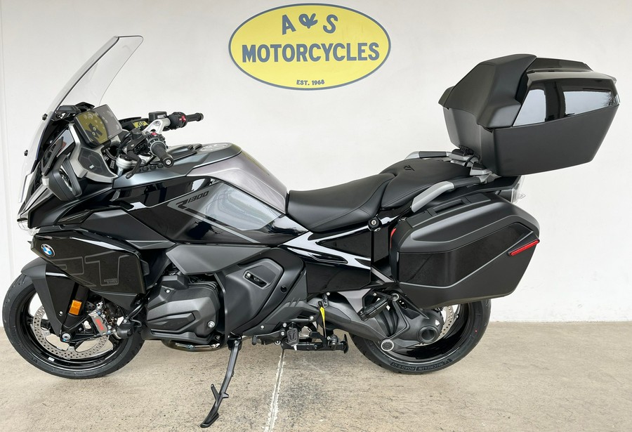 2026 BMW R1300RT