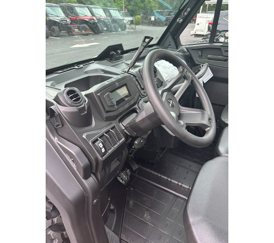 2026 Can-Am Defender DPS CAB HD10