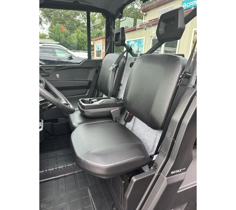 2026 Can-Am Defender DPS CAB HD10