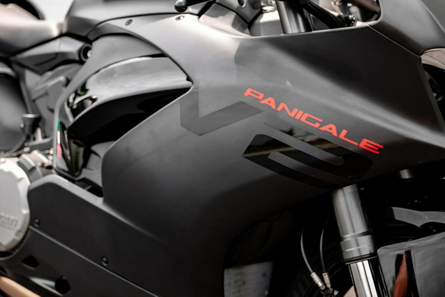 2024 Ducati Panigale V2 Black On Black