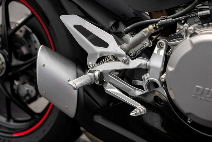 2024 Ducati Panigale V2 Black On Black