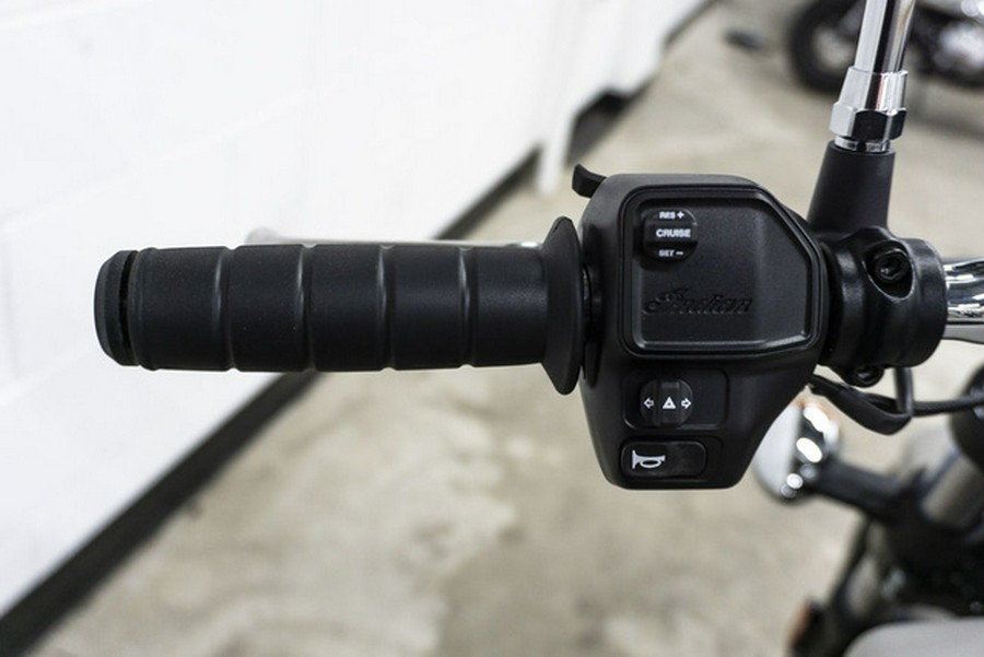 2025 Indian Scout Classic Limited Silver Quartz Smoke