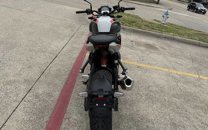 2026 Triumph Trident 800 Ash grey