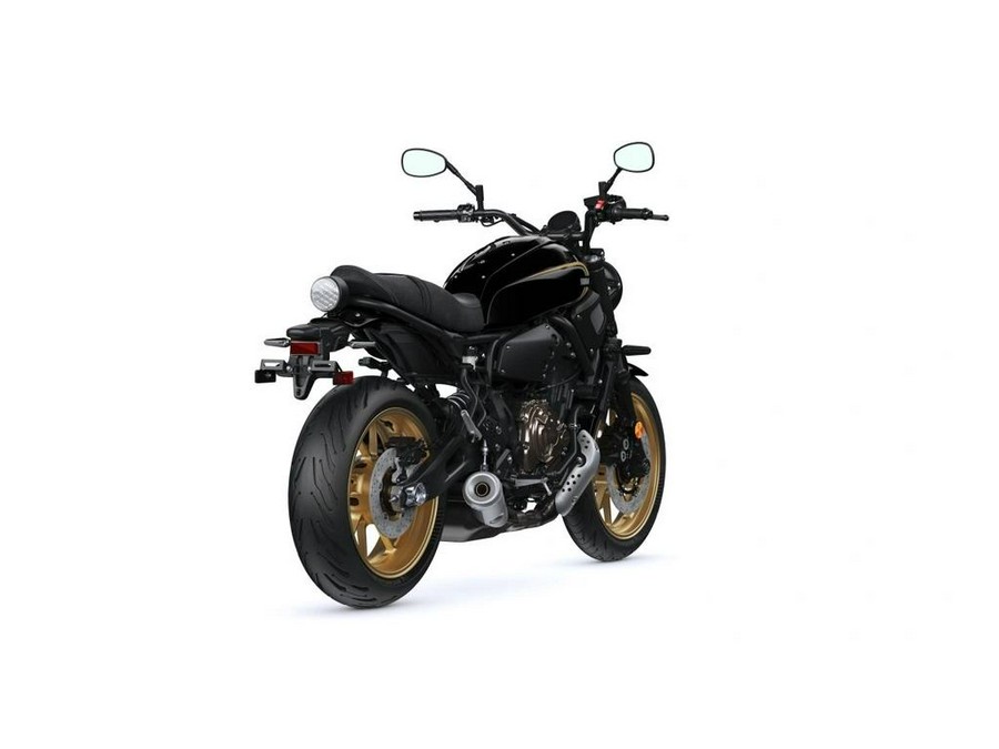 2026 Yamaha XSR700