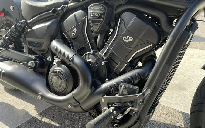 2025 Indian Scout Bobber Limited + Tech