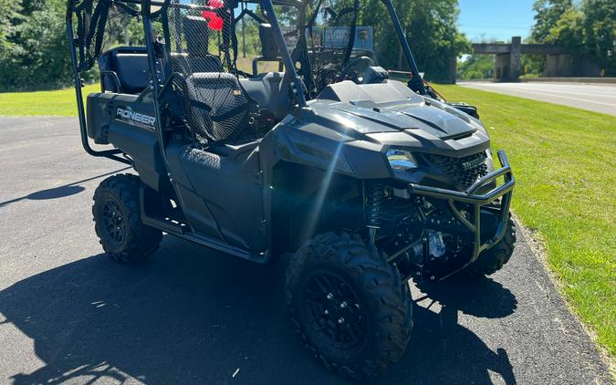 2025 Honda Pioneer 700-4 Deluxe