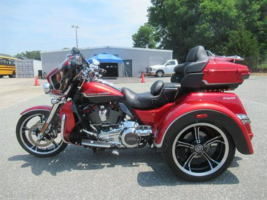 2021 Harley-Davidson CVO™ Tri Glide®