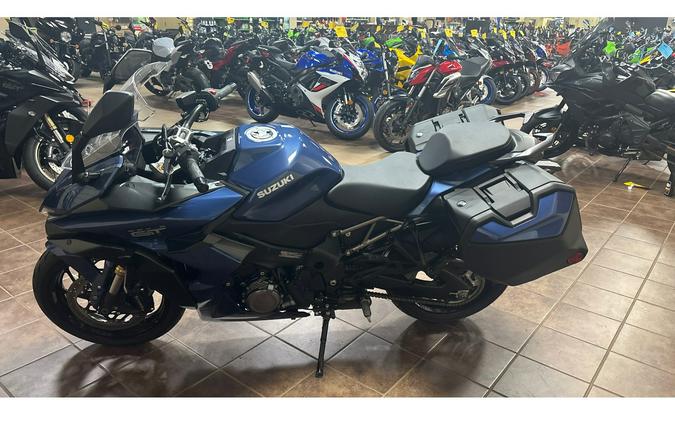 2022 Suzuki GSX1000GT+