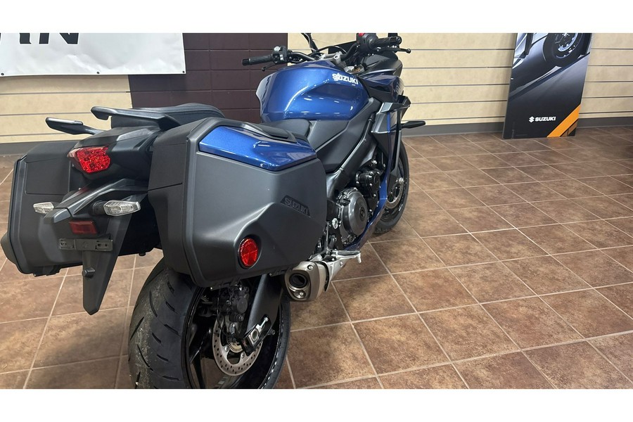 2022 Suzuki GSX1000GT+