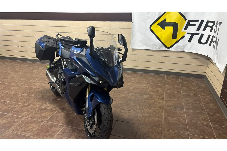 2022 Suzuki GSX1000GT+