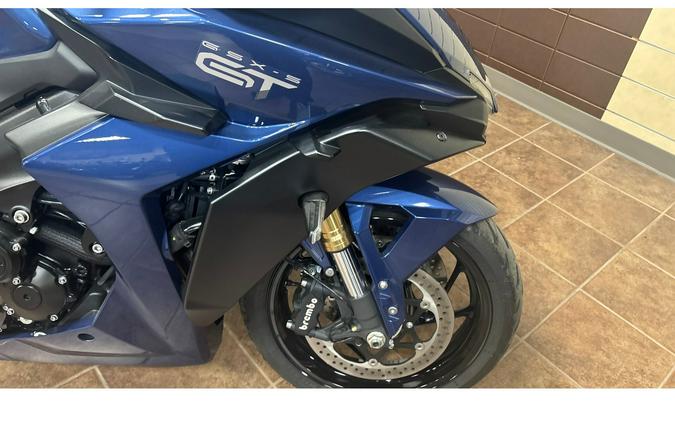2022 Suzuki GSX1000GT+