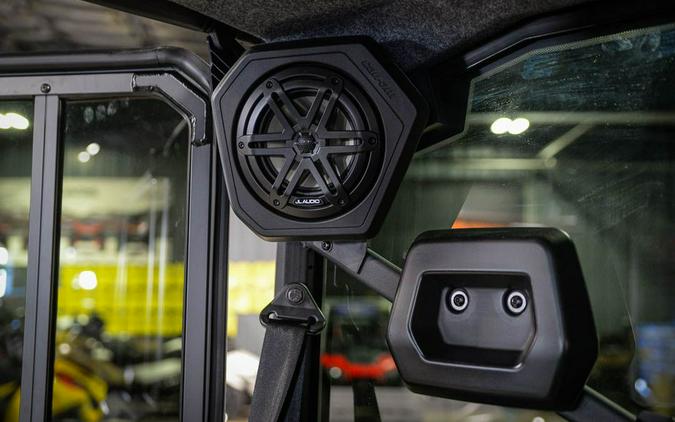 2026 Can-Am Defender MAX Limited HD11