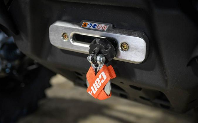 2026 Can-Am Defender MAX Limited HD11