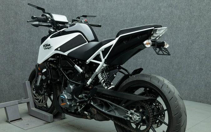 2021 KTM DUKE 390