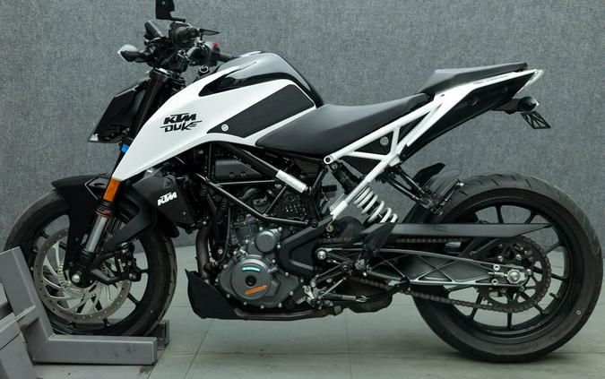2021 KTM DUKE 390